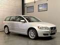 Volvo V50 Kombi 2.0 D DPF Momentum/1.Hand/wenig KM Silber - thumbnail 1