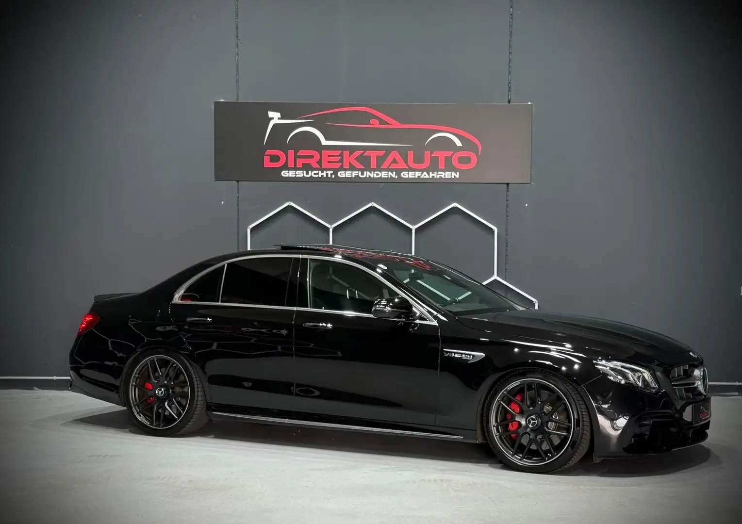 Mercedes-Benz E 63 AMG E 63 S AMG 4Matic+ Schwarz - 1