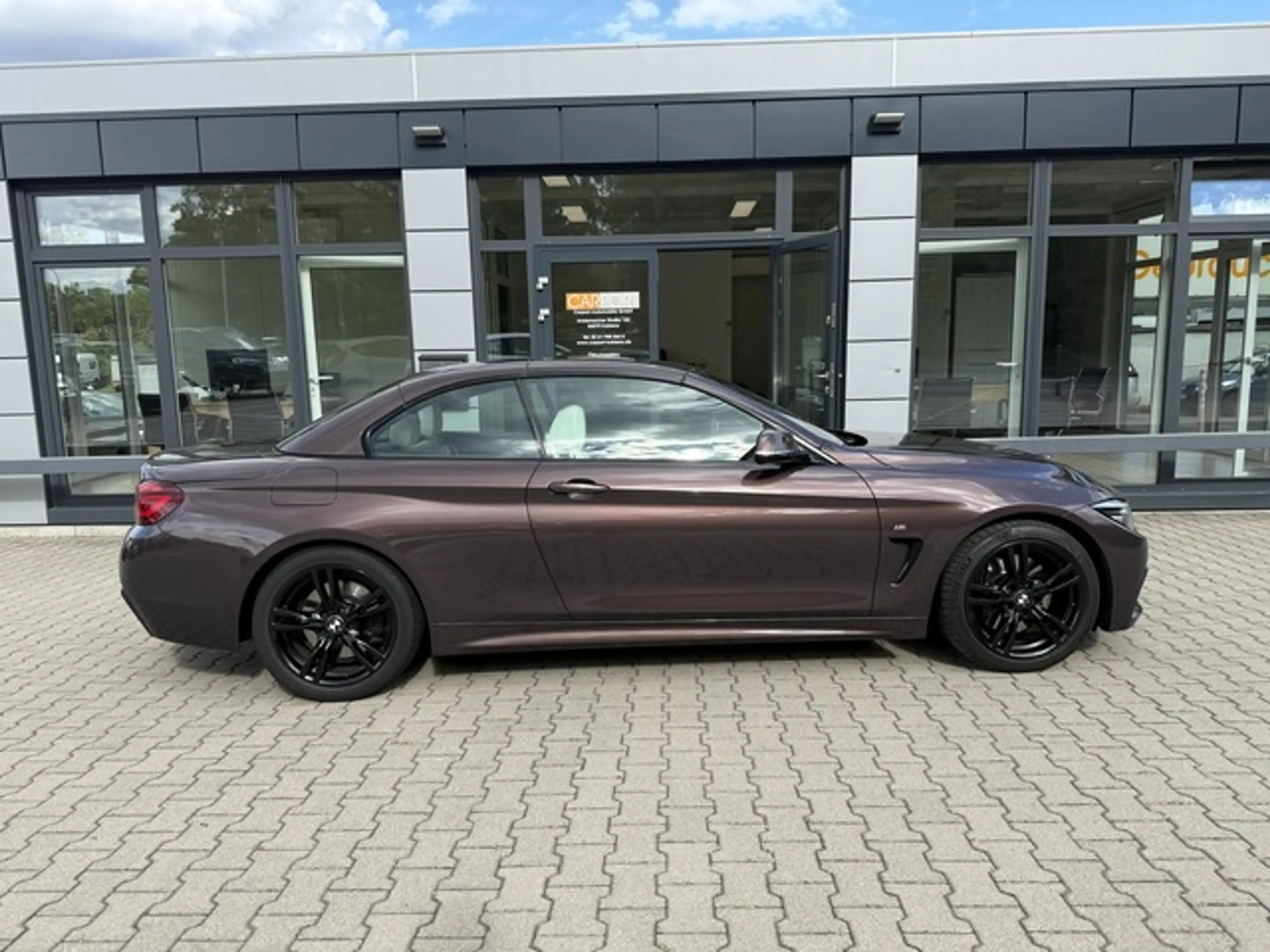 BMW 440 i M Sport Cabrio — photo 8
