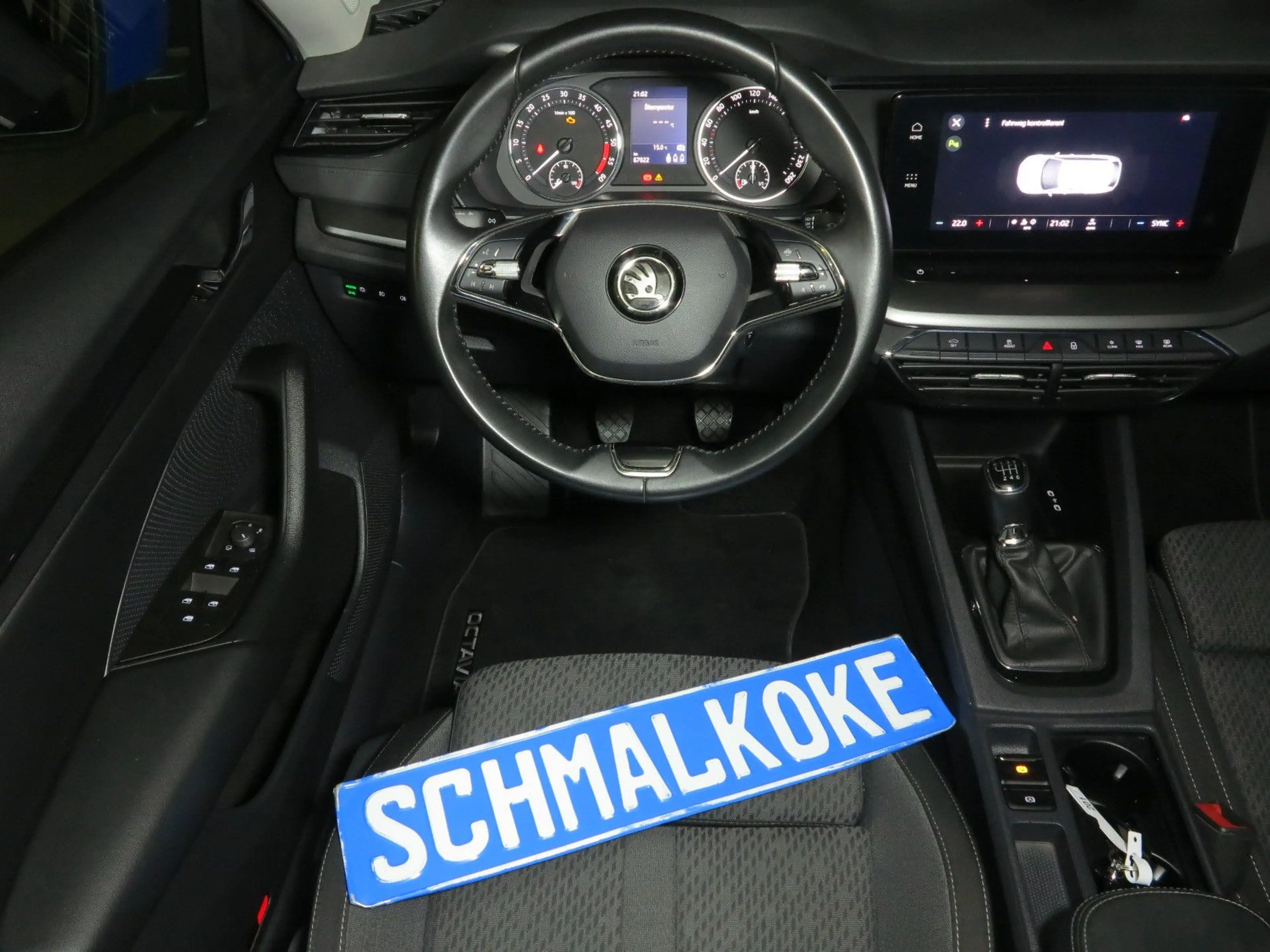 Skoda Octavia Combi TDI 2.0 SCR Ambition GRA DAB LM16 — photo 12