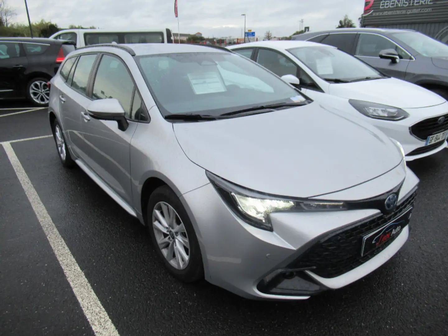 Toyota Corolla 1.8 140CH DYNAMIC BUSINESS + PROGRAMME BEYOND ZERO ACADEMY MY23 Gris - 2