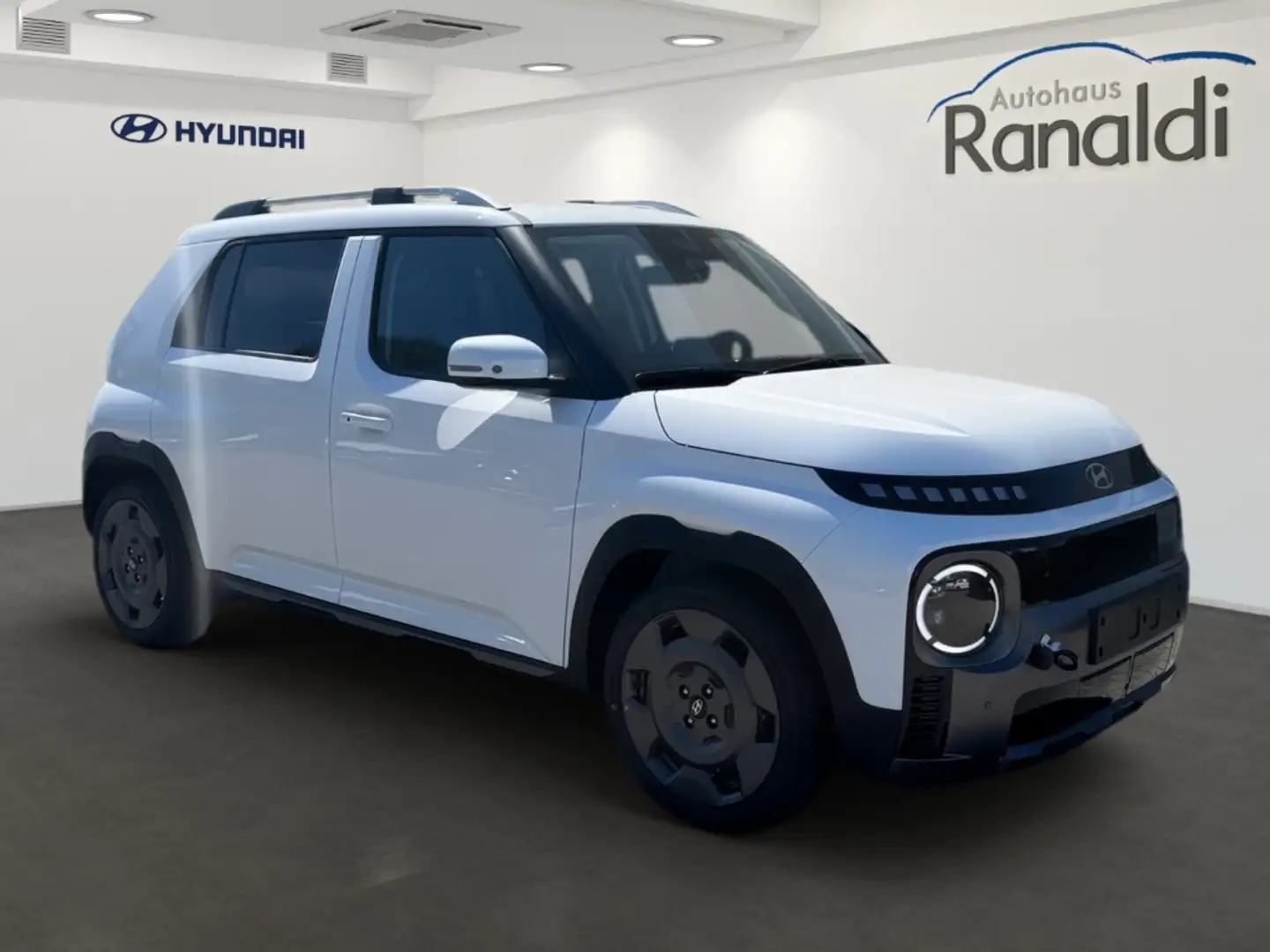 Hyundai 49kWh CROSS+Effizienzpaket+VORFÜHRWAGEN+ Alb - 2