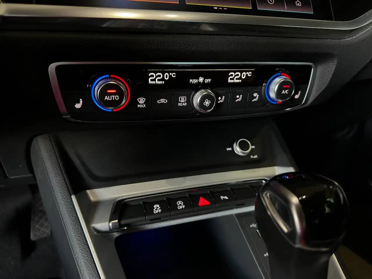 Audi Q3 Business Edition S-Line Camera Carplay ..., миниатюра 16