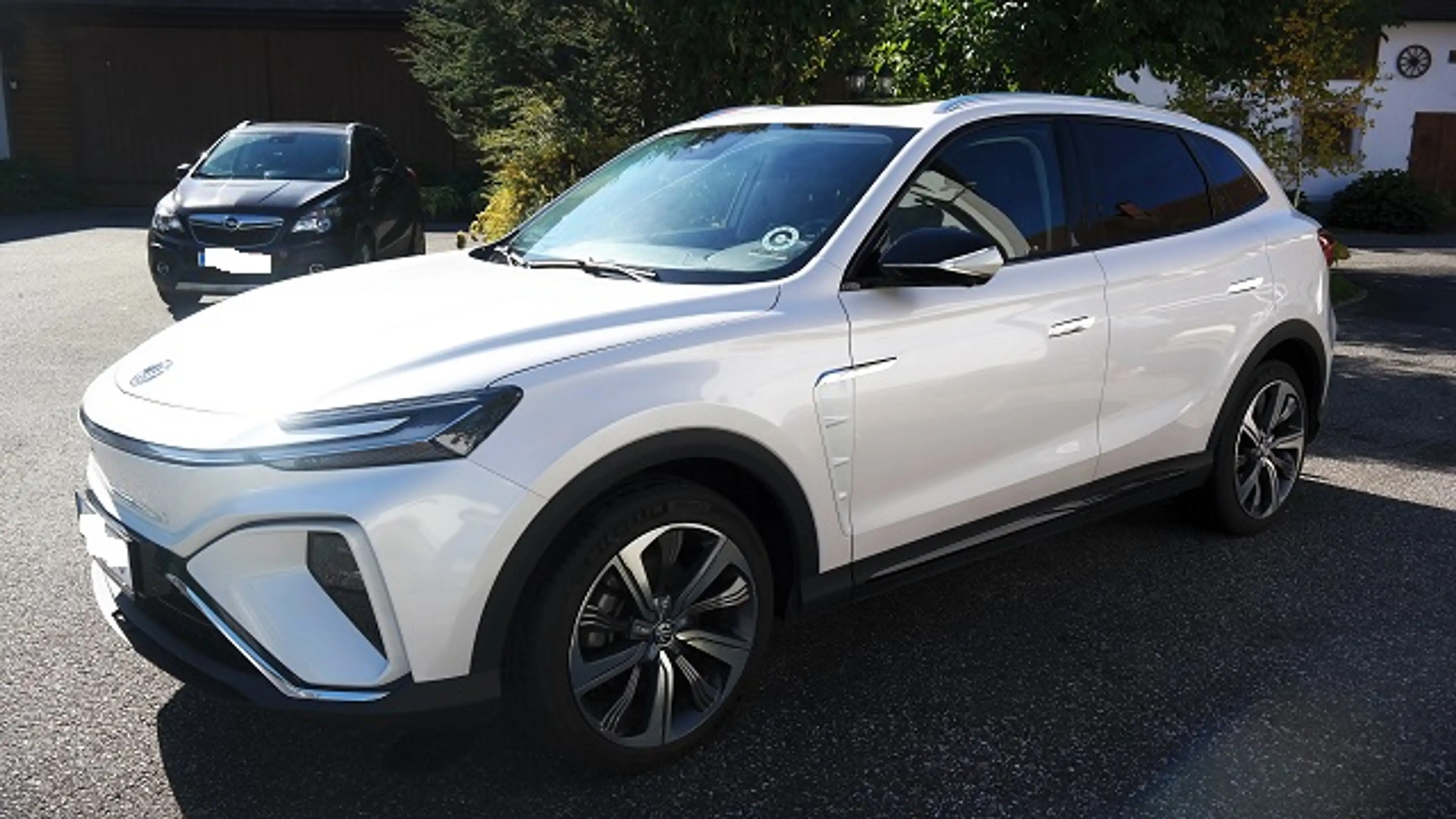 MG Marvel R Marvel R Electric 70 kWh Performance ALLRAD — photo 5