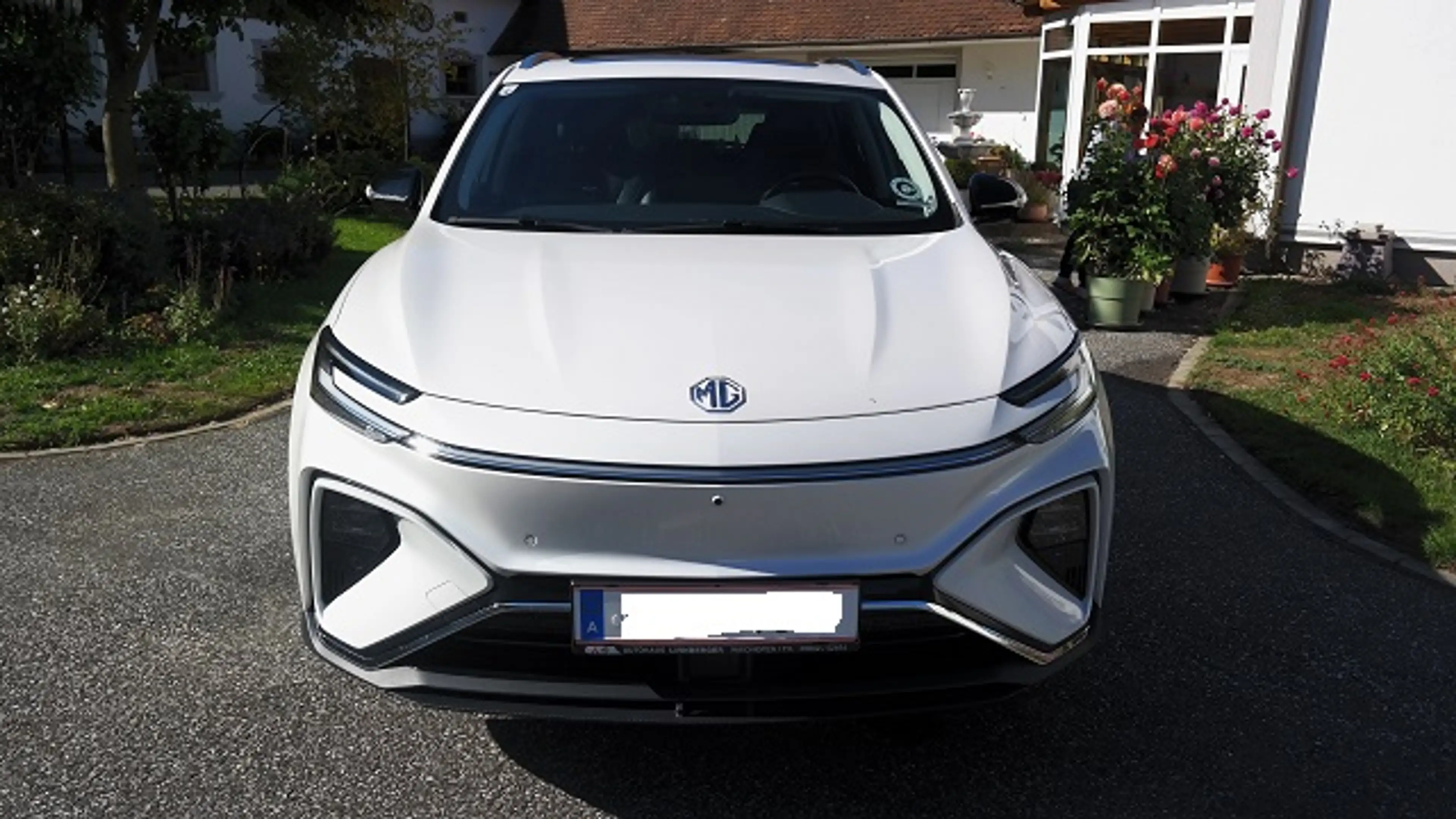 MG Marvel R Marvel R Electric 70 kWh Performance ALLRAD — photo 4
