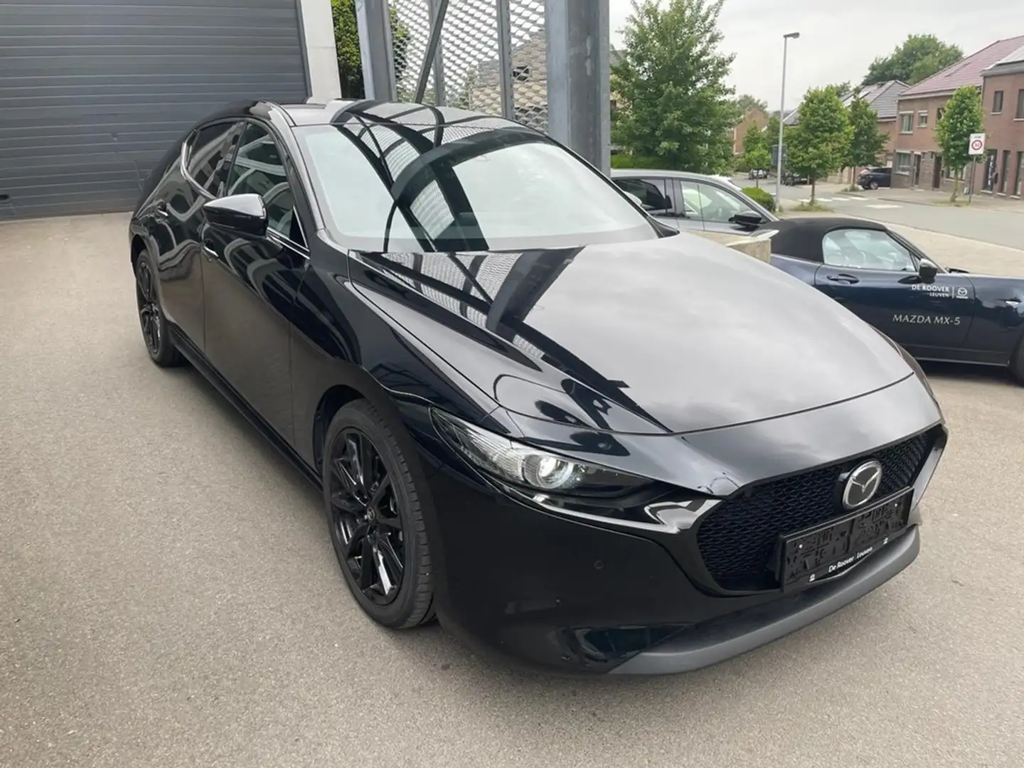 Mazda 3 e-SKY X Exclusive-Line + DASO + DESI Noir - 2