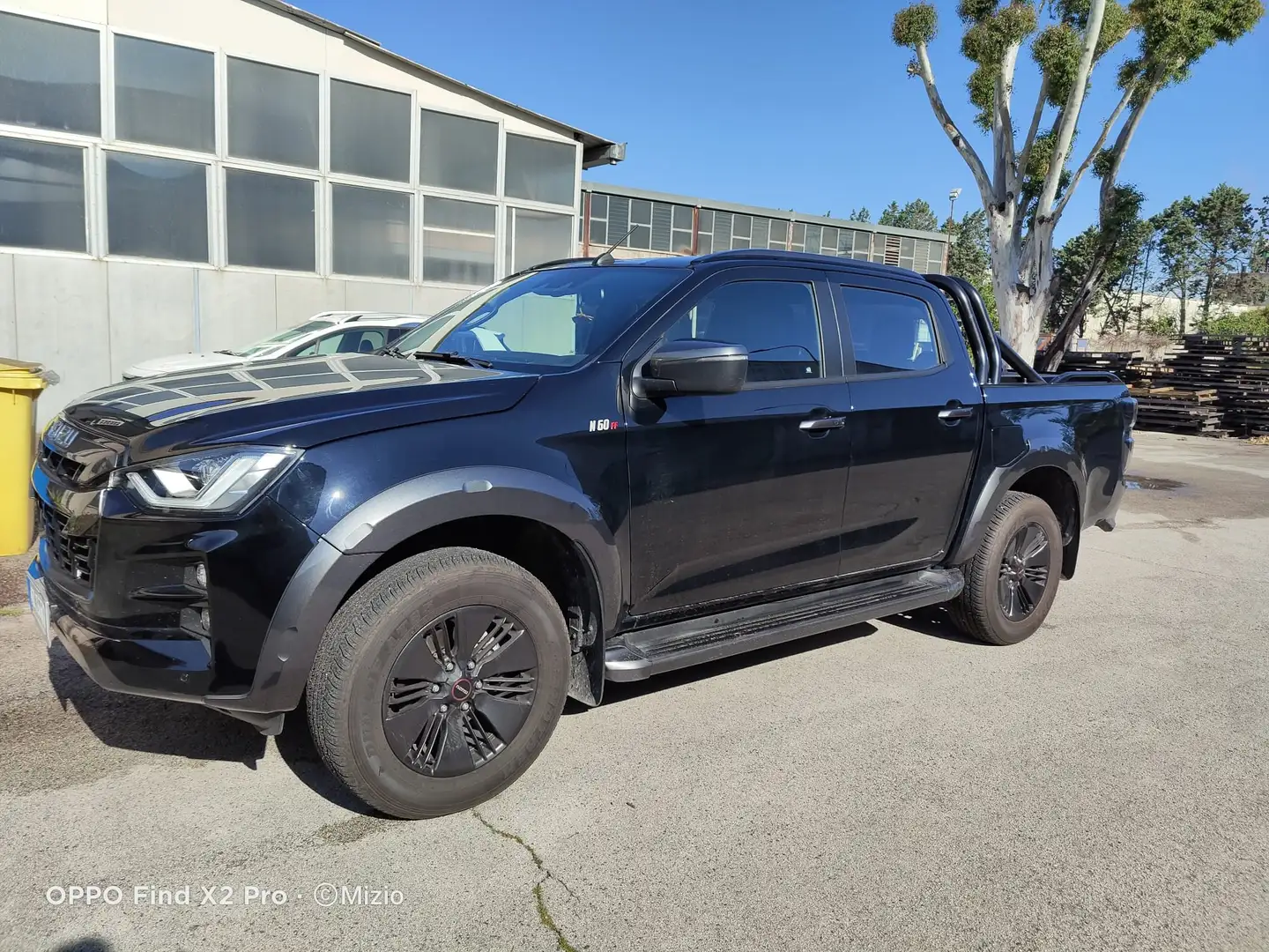 Isuzu D-Max D-Max 1.9 td crew N60FF 4x4 - Prezzo IVA compresa Noir - 2