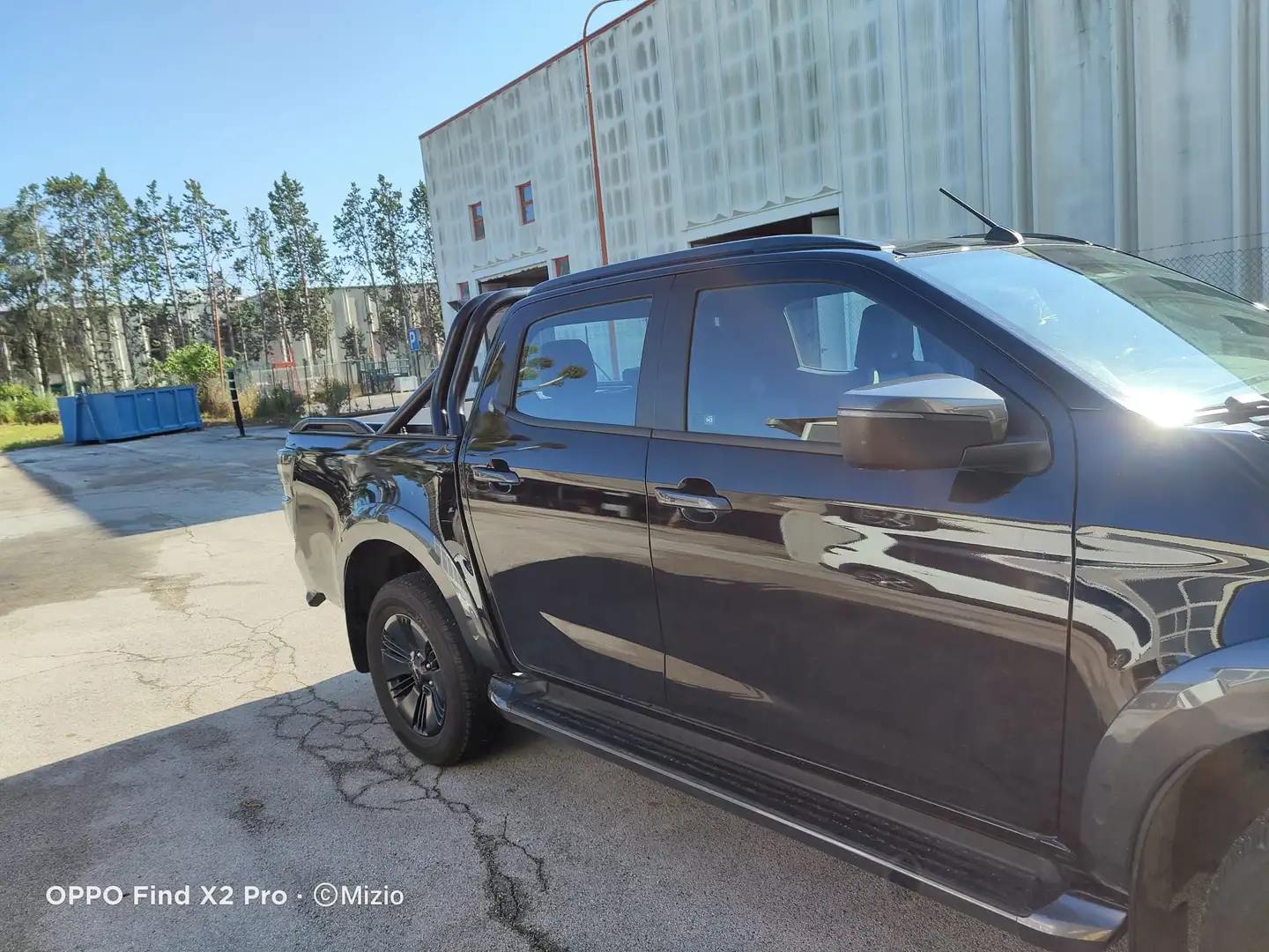 Isuzu D-Max D-Max 1.9 td crew N60FF 4x4 - Prezzo IVA compresa Noir - 1