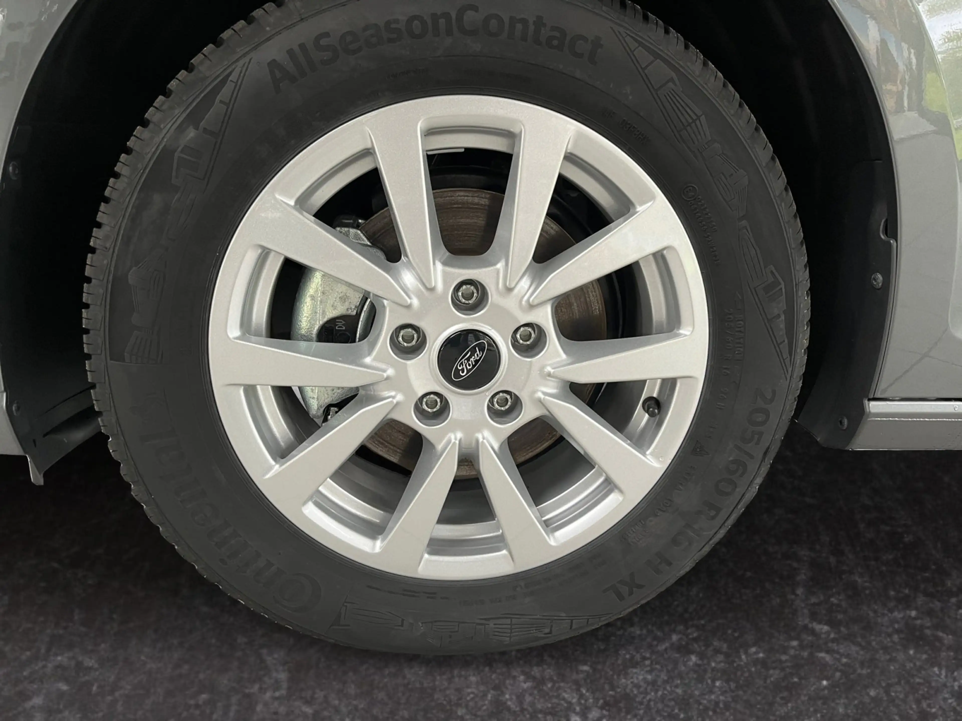 Ford Tourneo Connect 2.0 EcoBlue Tempomat — photo 15