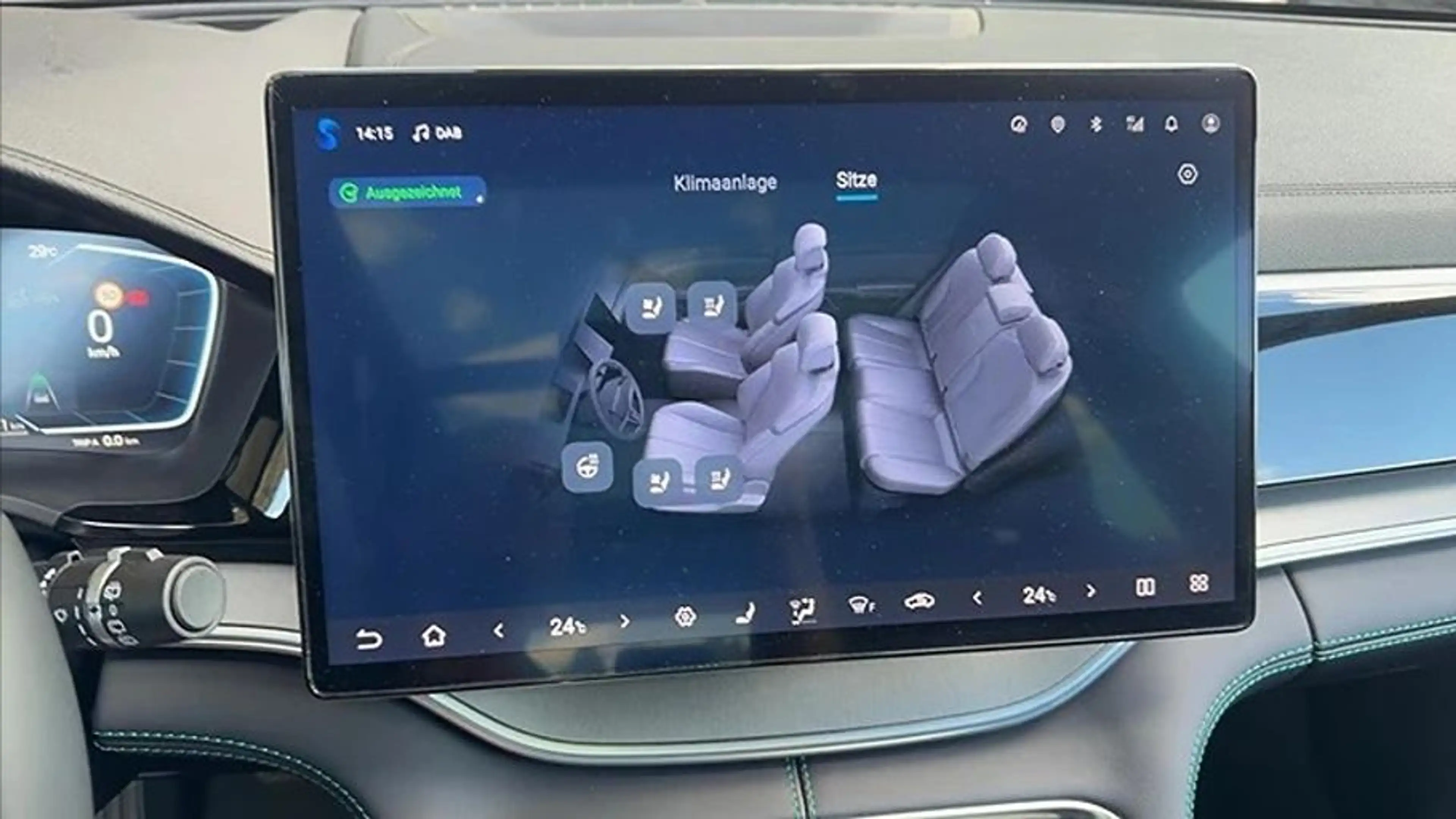 BYD Seal U 1.5 PHEV DM-i 135 kW Boost — photo 6