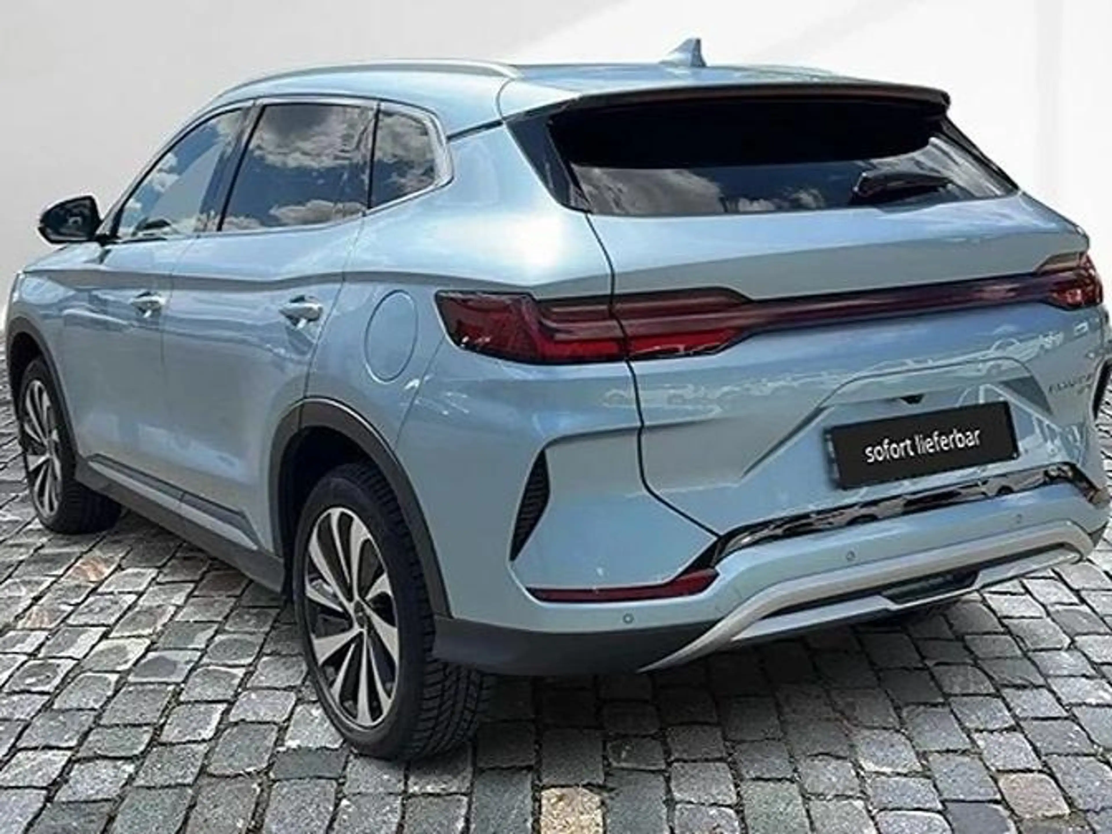 BYD Seal U 1.5 PHEV DM-i 135 kW Boost — photo 2