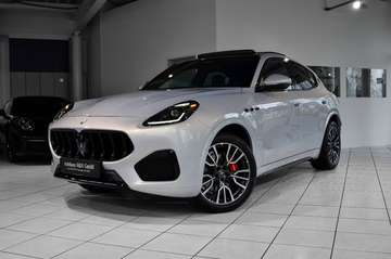 Modena 4WD *1 Hand* Deutsch*