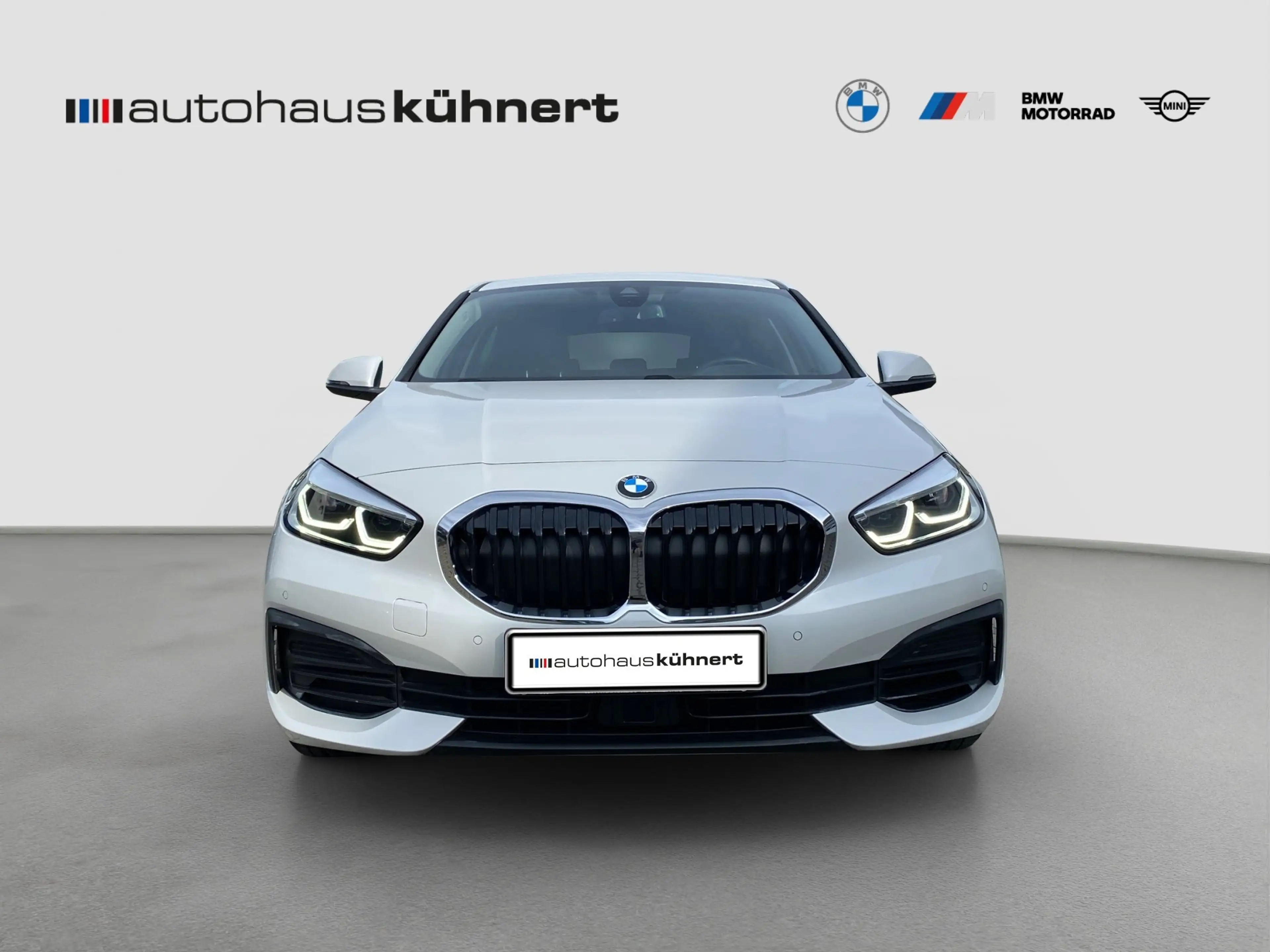 BMW 120 i Advantage LED ACC DrvAss HUD Navi RFK DAB — photo 3