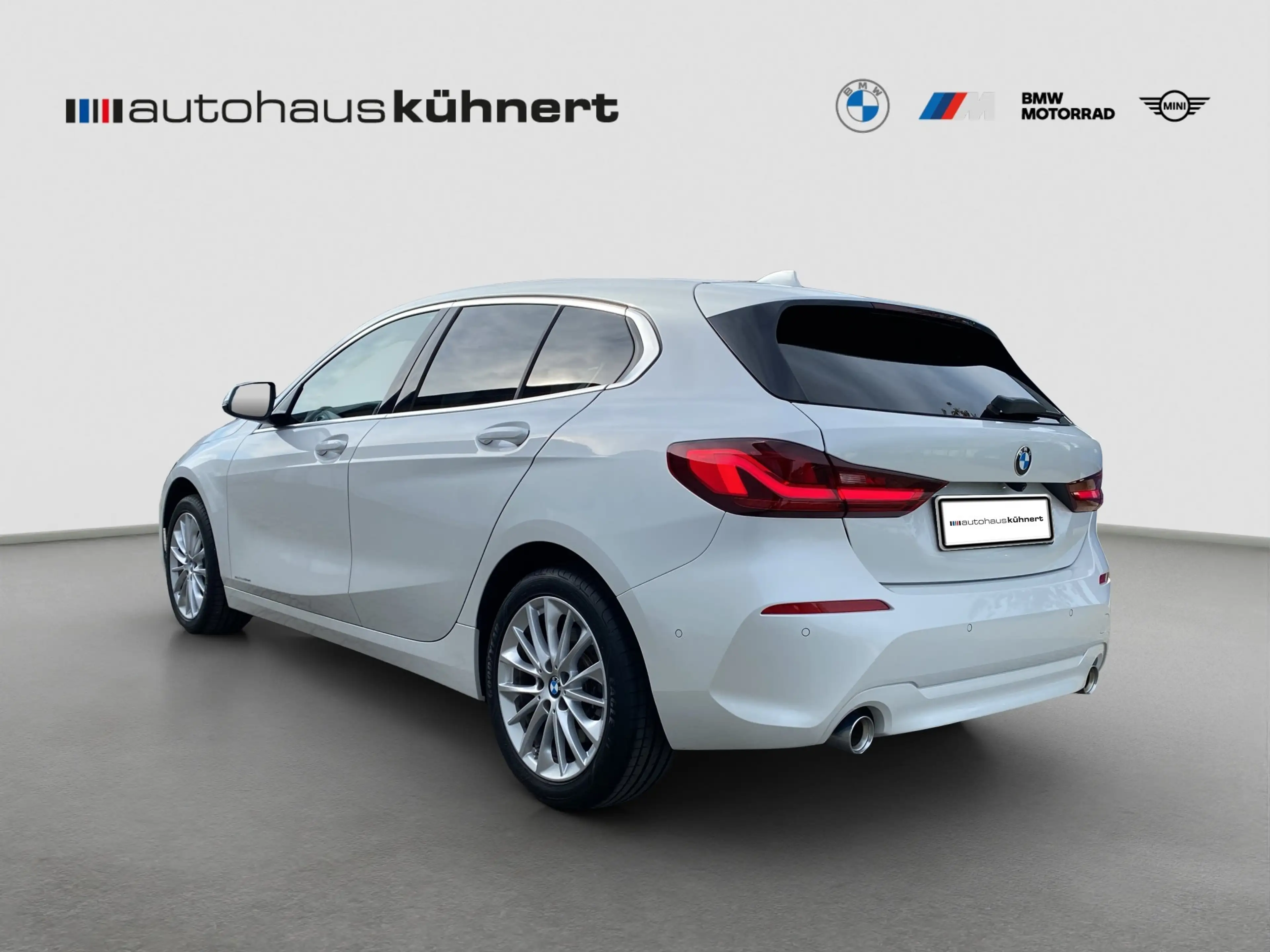 BMW 120 i Advantage LED ACC DrvAss HUD Navi RFK DAB — photo 5