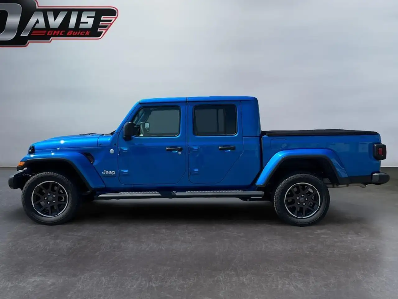 Jeep Gladiator photo Jeep Gladiator
