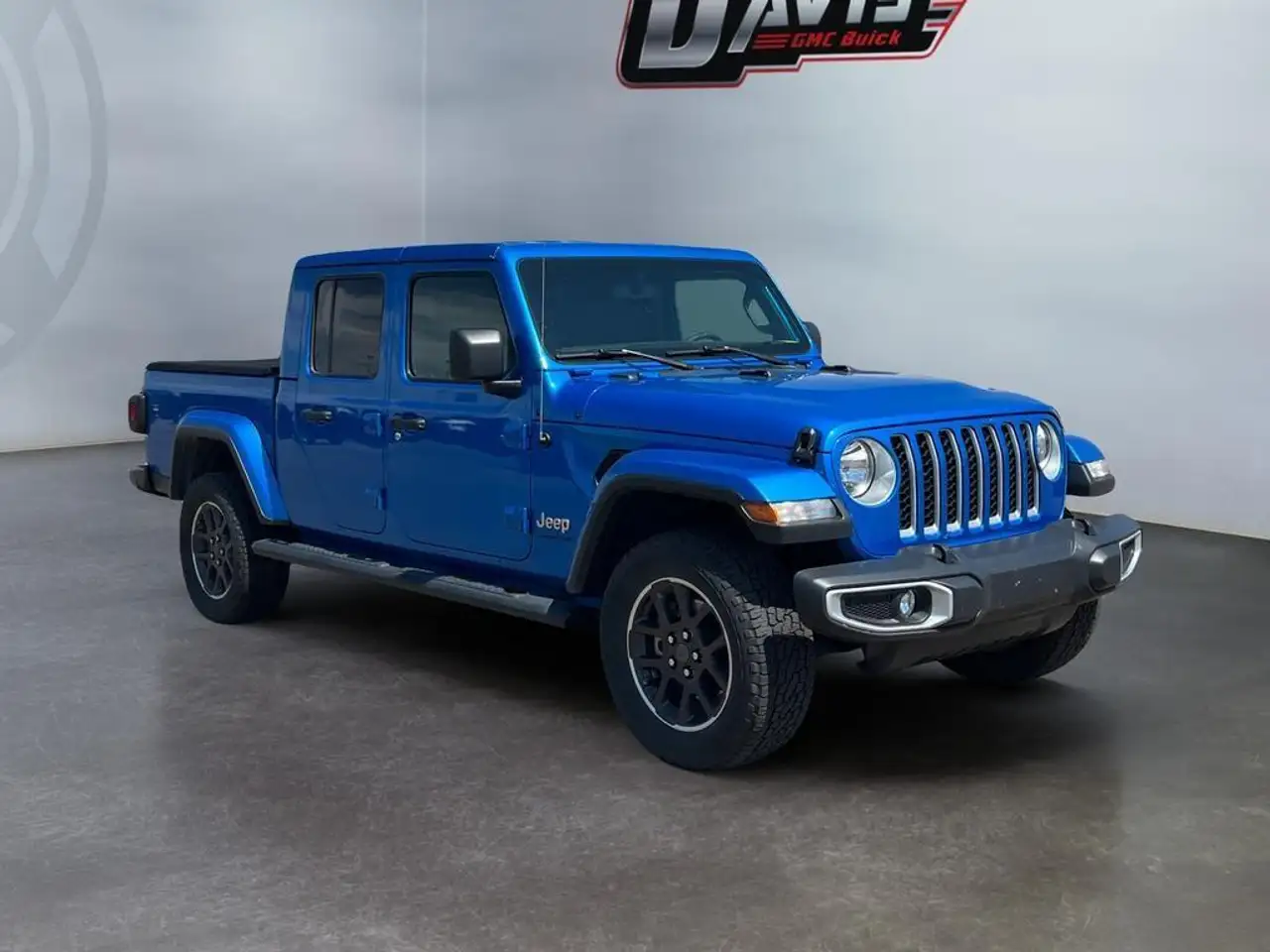 Jeep Gladiator photo Jeep Gladiator