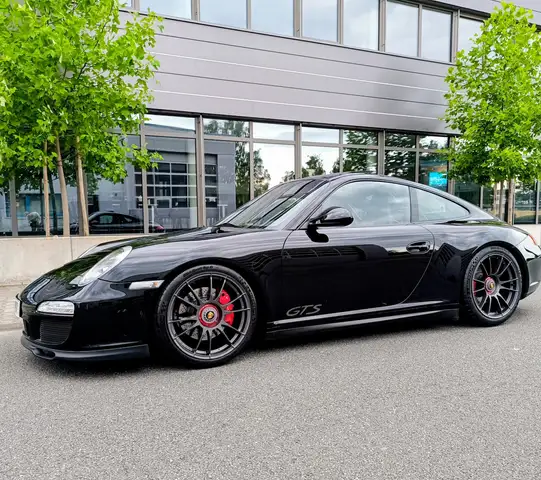 Porsche 911 Carrera GTS PDK Carbonsitze Akrapovic