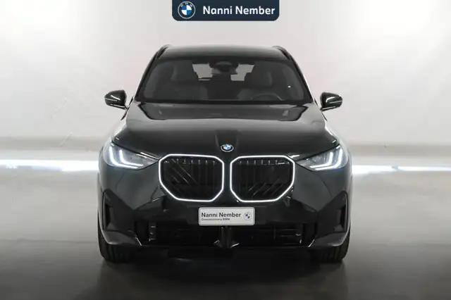 BMW X3 view 2