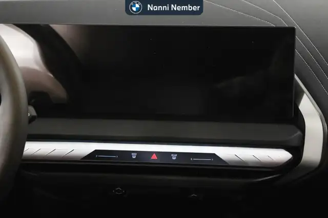BMW X3 view 11