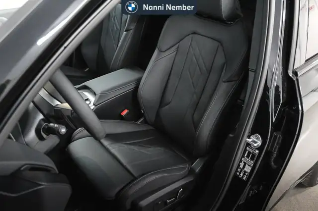 BMW X3 view 13