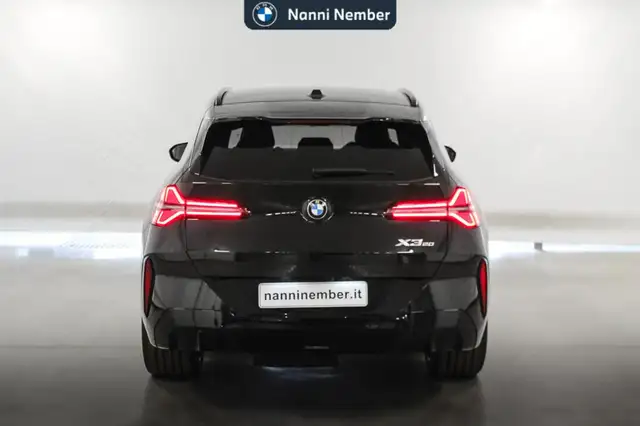 BMW X3 view 4