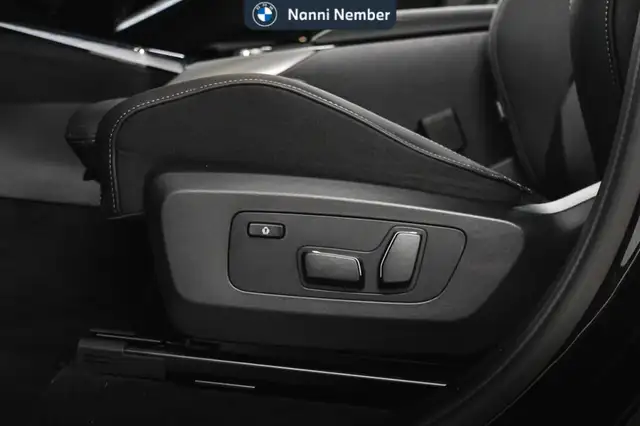 BMW X3 view 14
