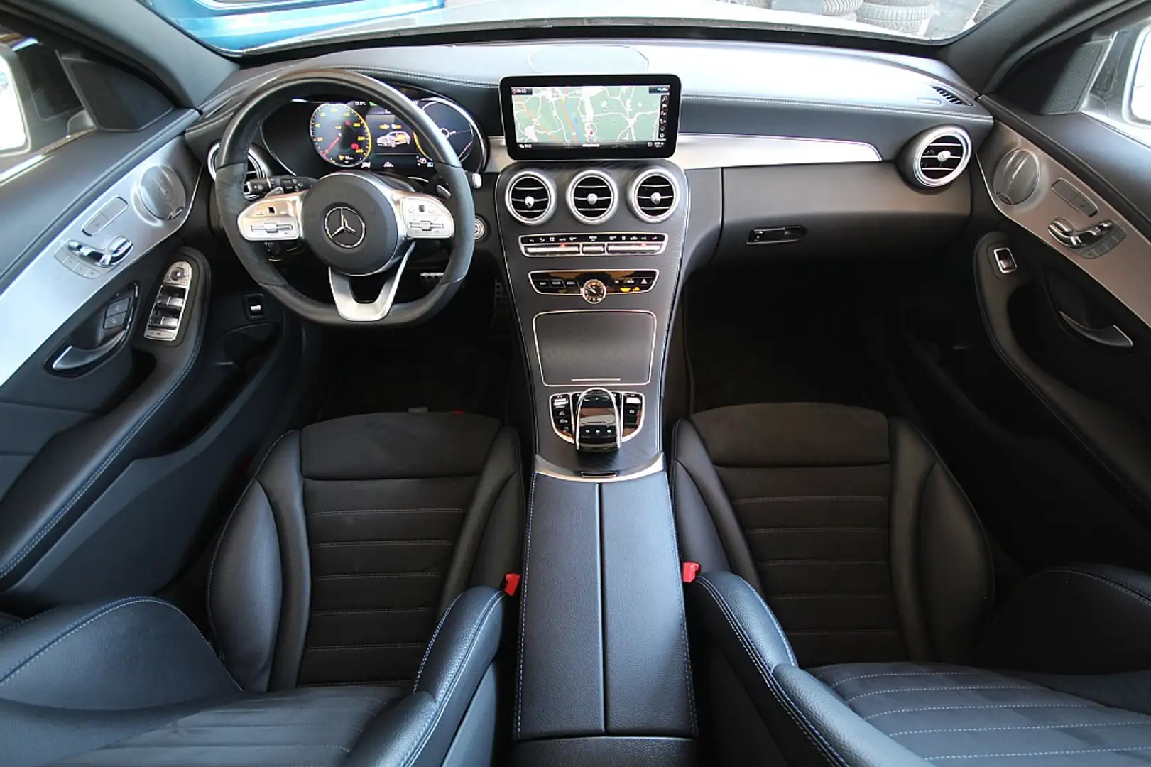 Mercedes-Benz C 300 de Aut. Sport Edition Pack AMG-Line |Multibeam ... Grau - 2