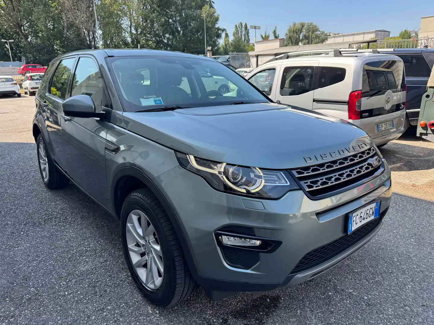 Land Rover Discovery Sport 2.0 td4 SE awd 150cv auto AUTOCARRO Verde - 2