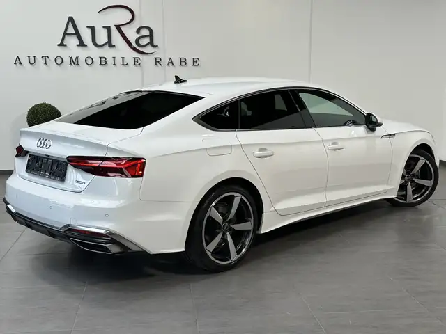 Audi A5 view 4