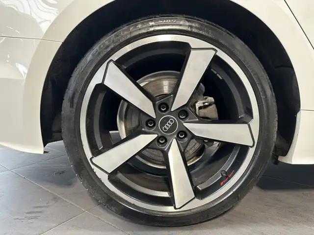 Audi A5 view 3