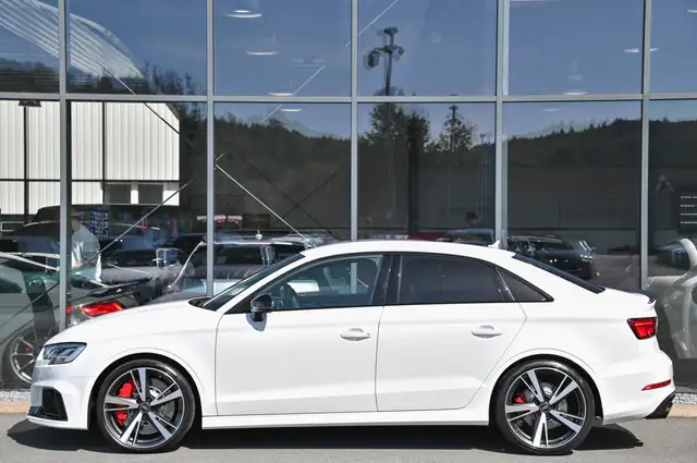 Audi RS3 view 6