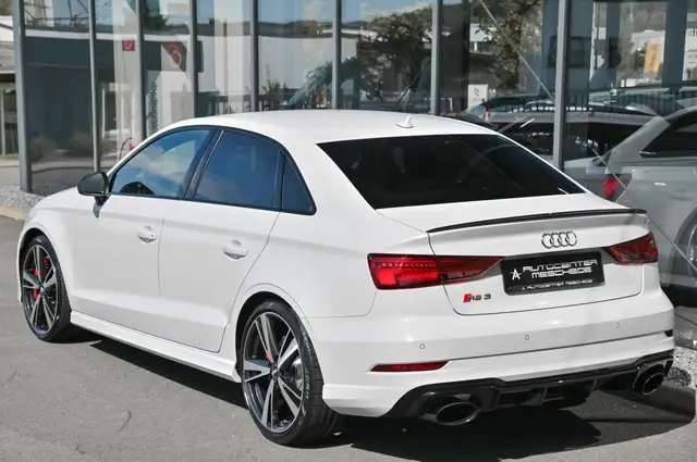 Audi RS3 view 5