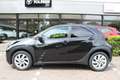 Toyota Aygo X 1.0 VVT-i MT First | Rijklaar | Stoelverw. | LED | Zwart - thumbnail 2
