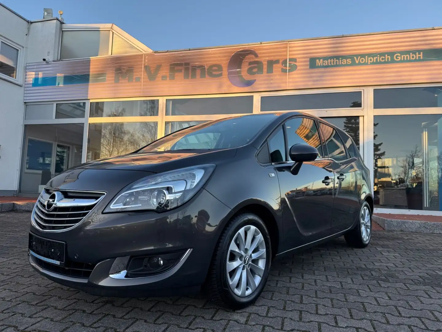 Opel Meriva B Innovation Gris - 1