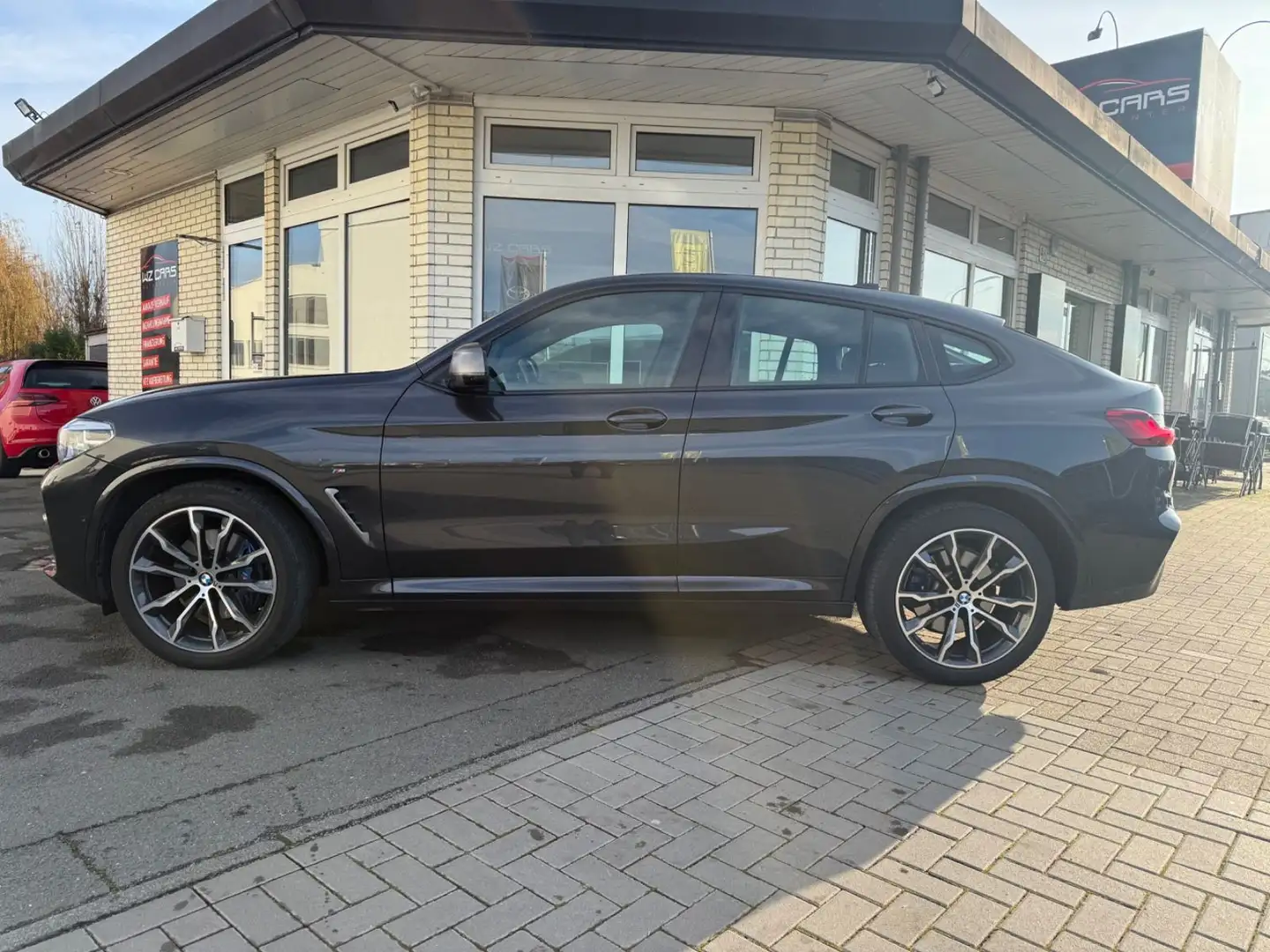 BMW X4 M Grau - 2