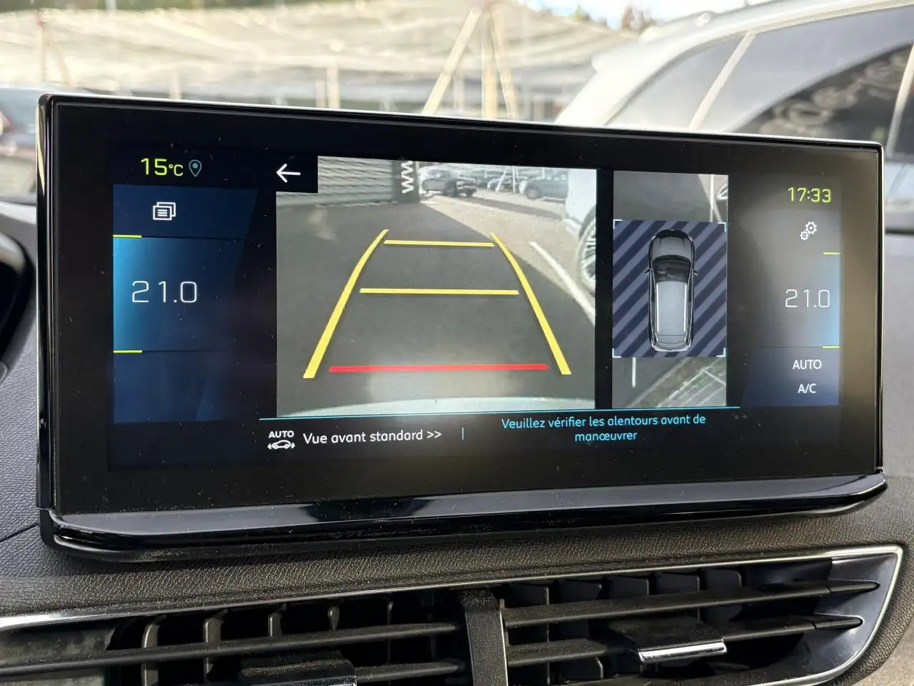 Peugeot 3008 3008 Plug-In Hybrid — photo 28