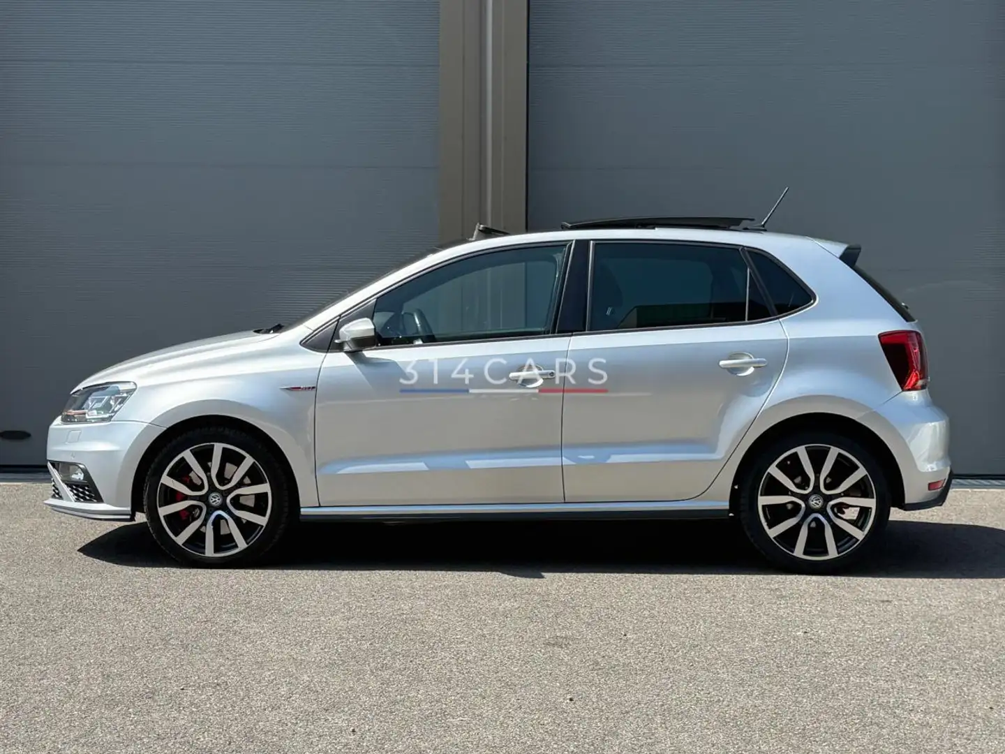 Volkswagen Polo 1.8 TSI 192 - DSG7 GTI Gris - 2