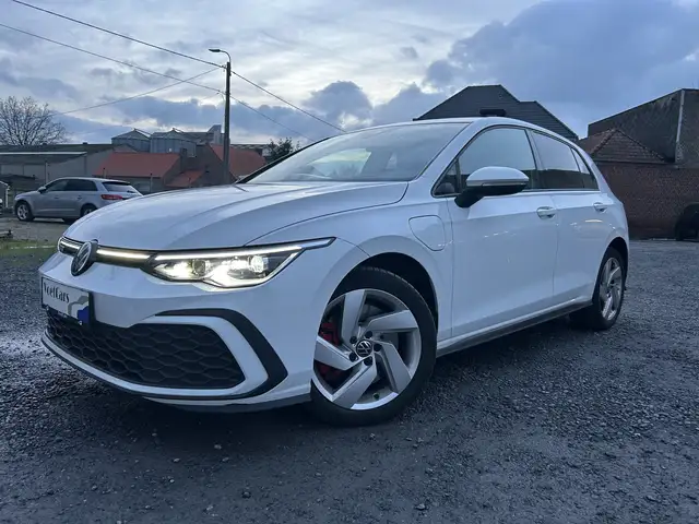 Volkswagen Golf GTE 1.4 eHybrid  DSG GTE / Carplay - PDC