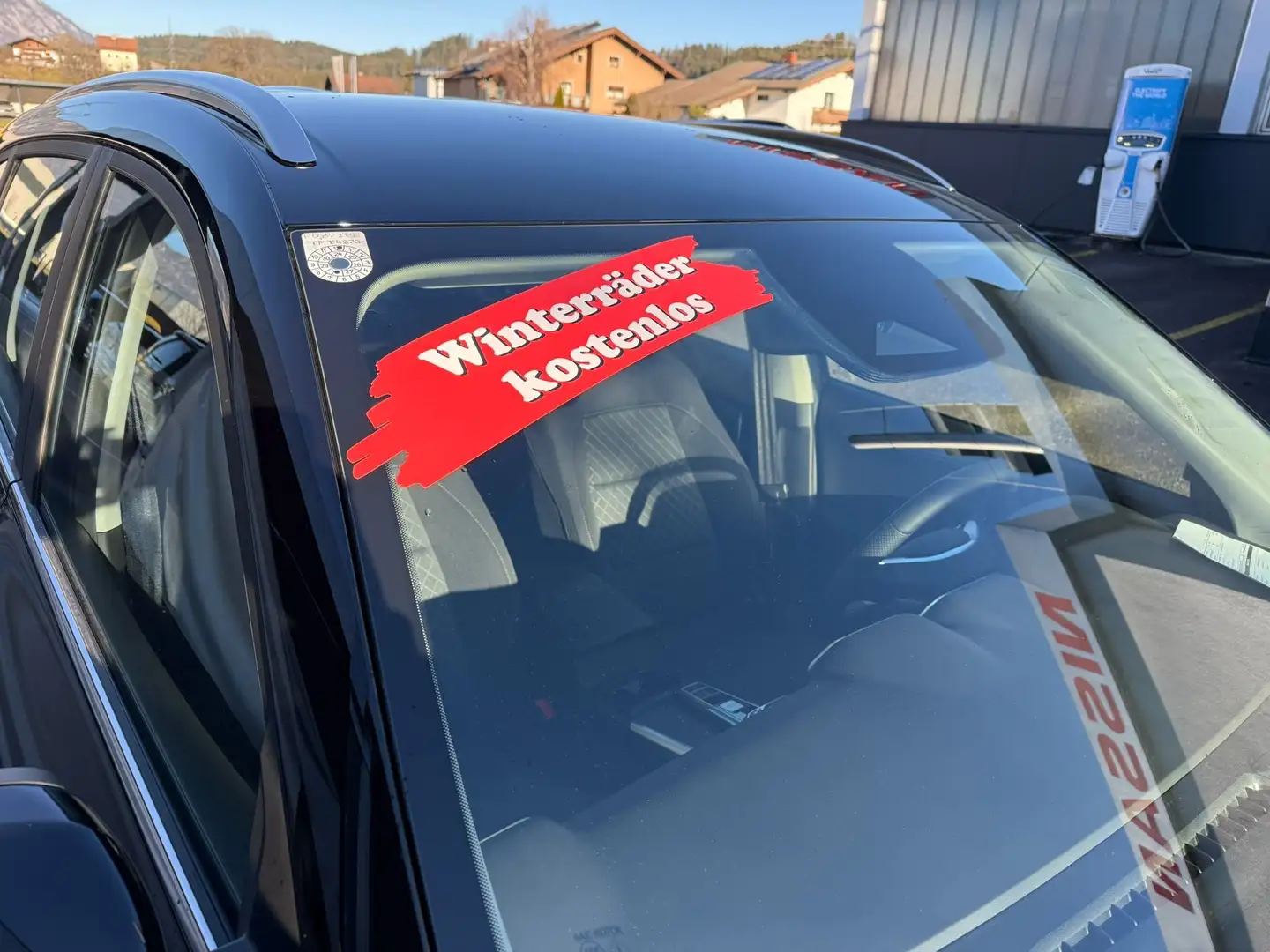 MG ZS 1.5 Hybrid+ Comfort Automatik Schwarz - 2