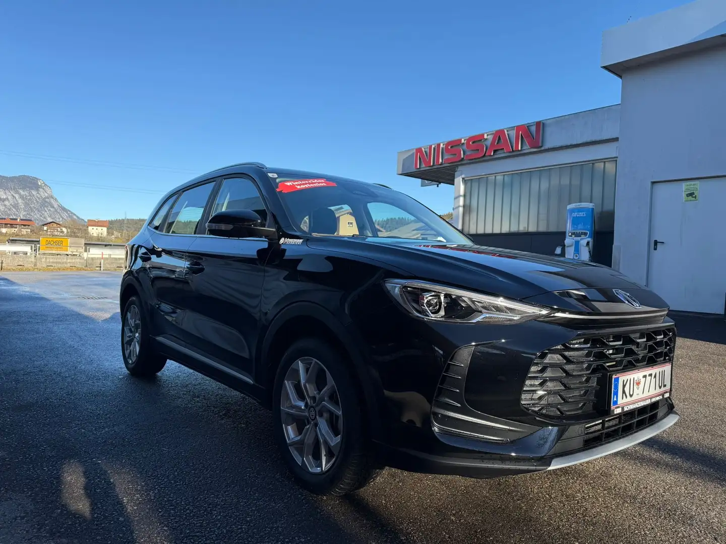 MG ZS 1.5 Hybrid+ Comfort Automatik Schwarz - 1