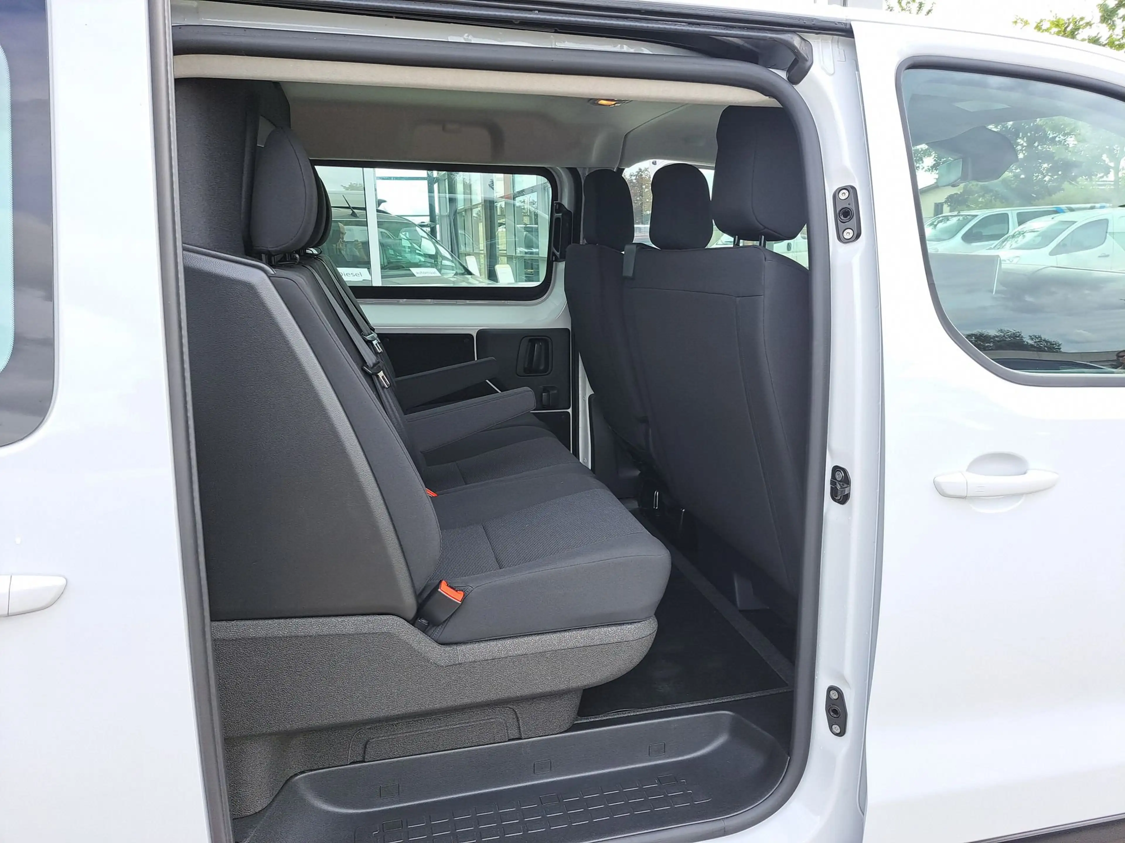 Citroen Jumpy JUMPY DUBBELE CABINE 2.2 BLUEHDI 180 EAT8 — photo 12