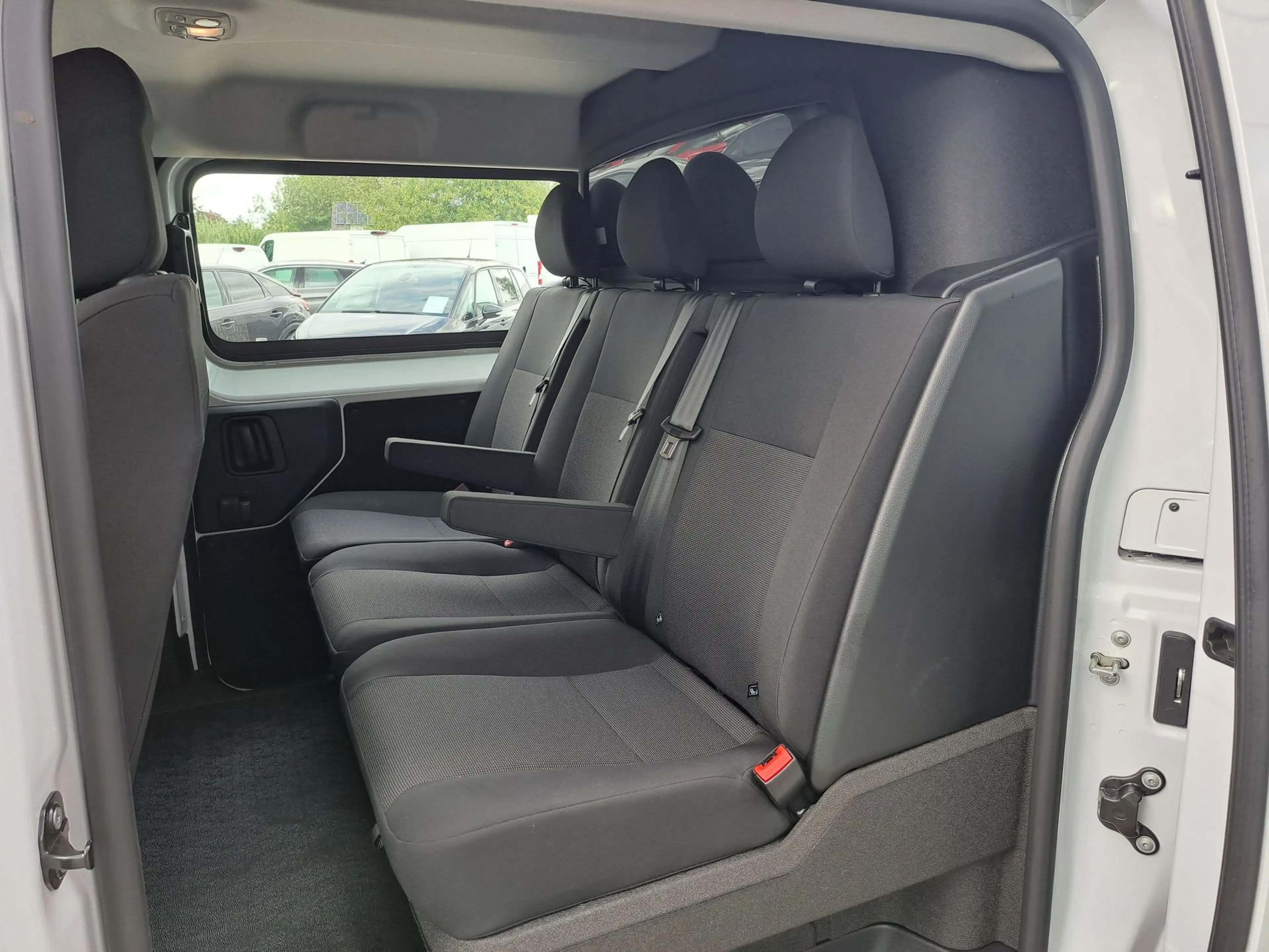 Citroen Jumpy JUMPY DUBBELE CABINE 2.2 BLUEHDI 180 EAT8 — photo 11