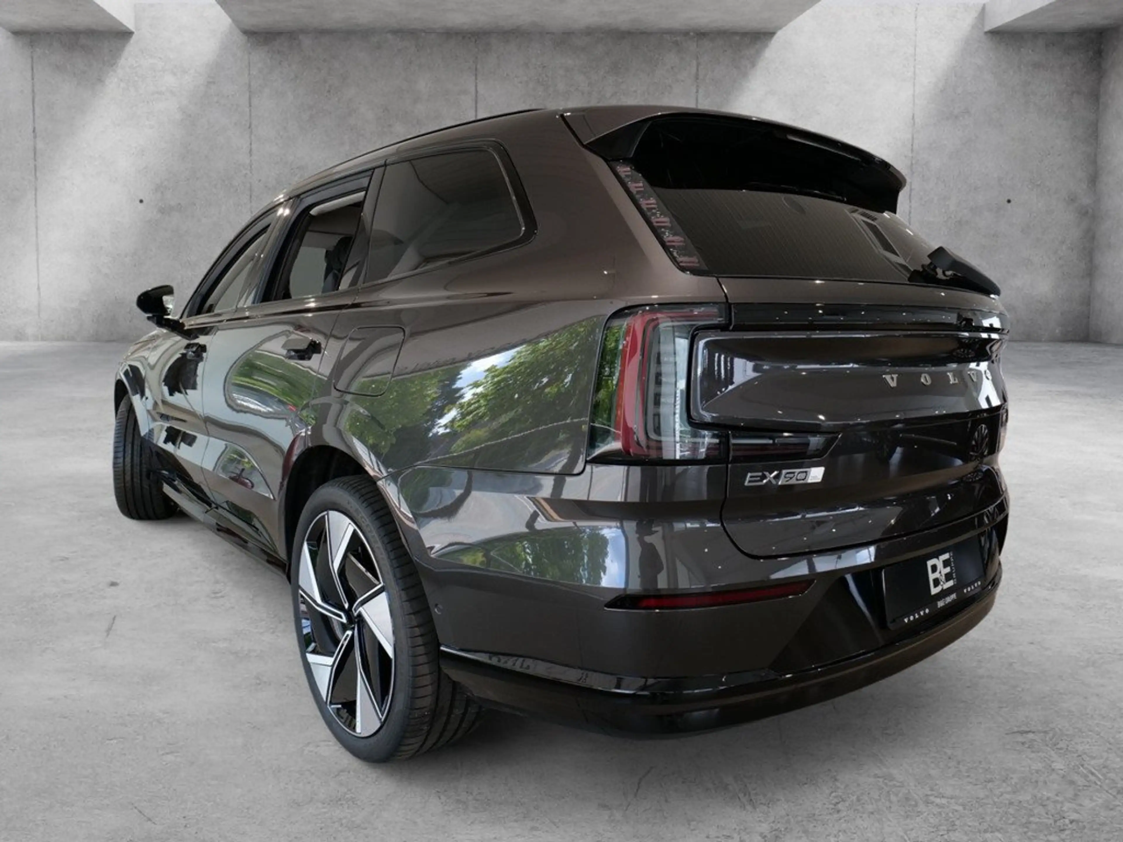 Volvo EX90 Ultra Performance Pure Electric AWD 360° — photo 6