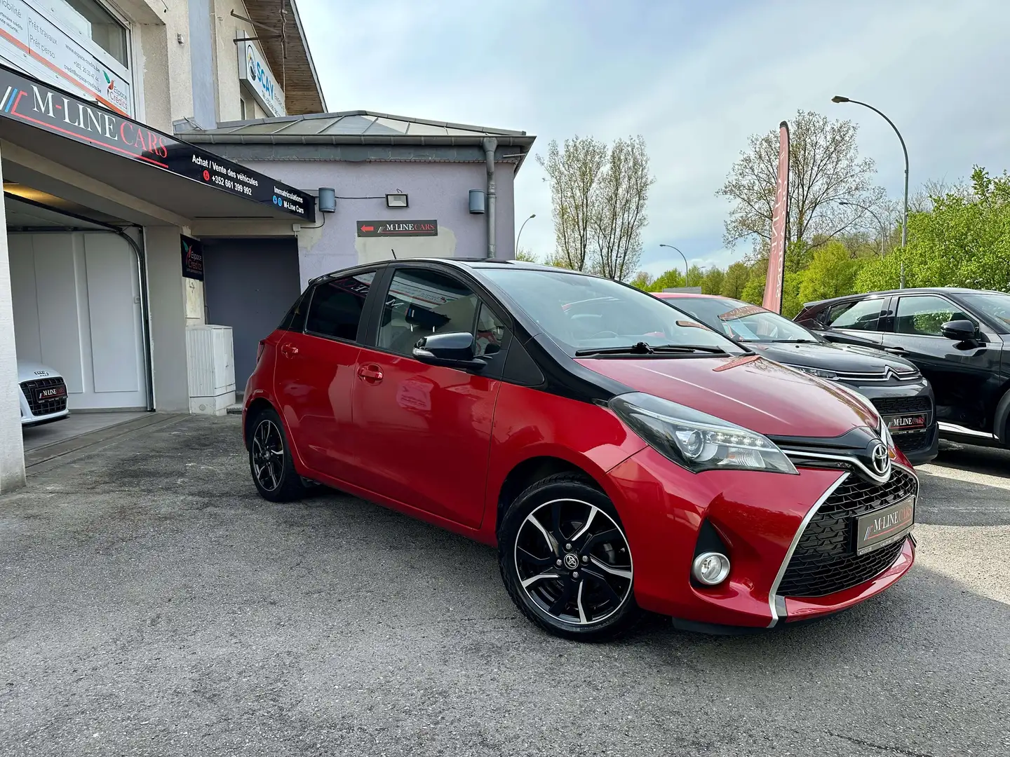Toyota Yaris 1.33 VVT-i Lounge Touch\u0026Go 5p Rouge - 1