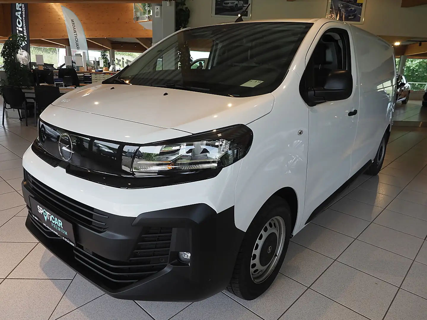 Opel Vivaro BlueHDi 120 S&S M Weiß - 1