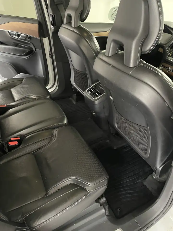 Volvo XC90 снимка Volvo XC90