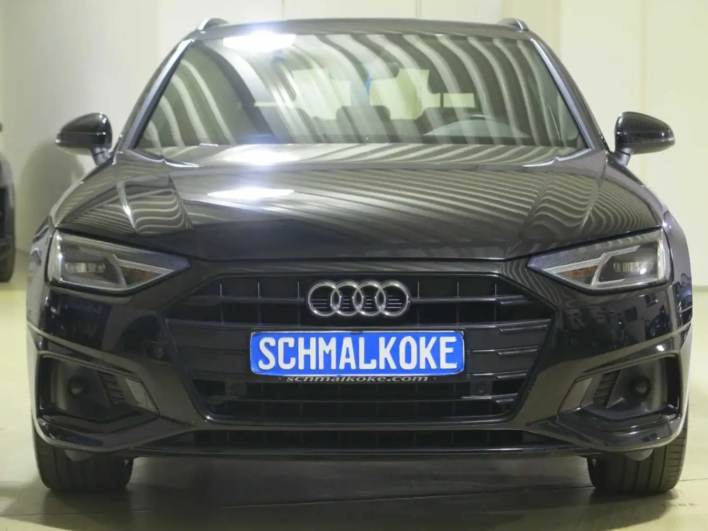 Audi A4 Avant 40 TDI2.0 SCR S tronic advanced AHK Nav Schwarz - 1