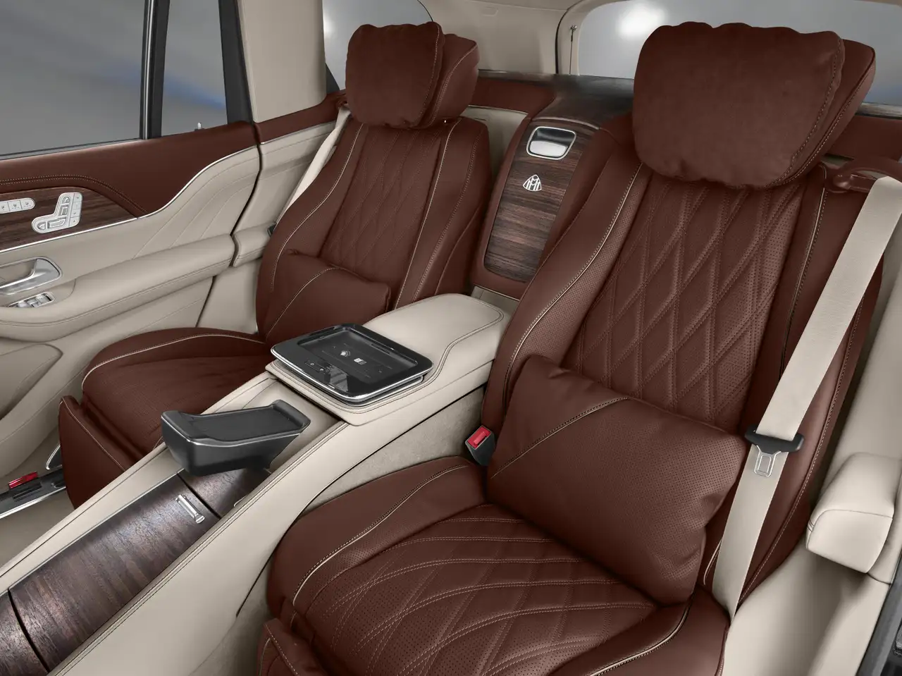 Mercedes-Benz Maybach снимка Mercedes-Benz Maybach