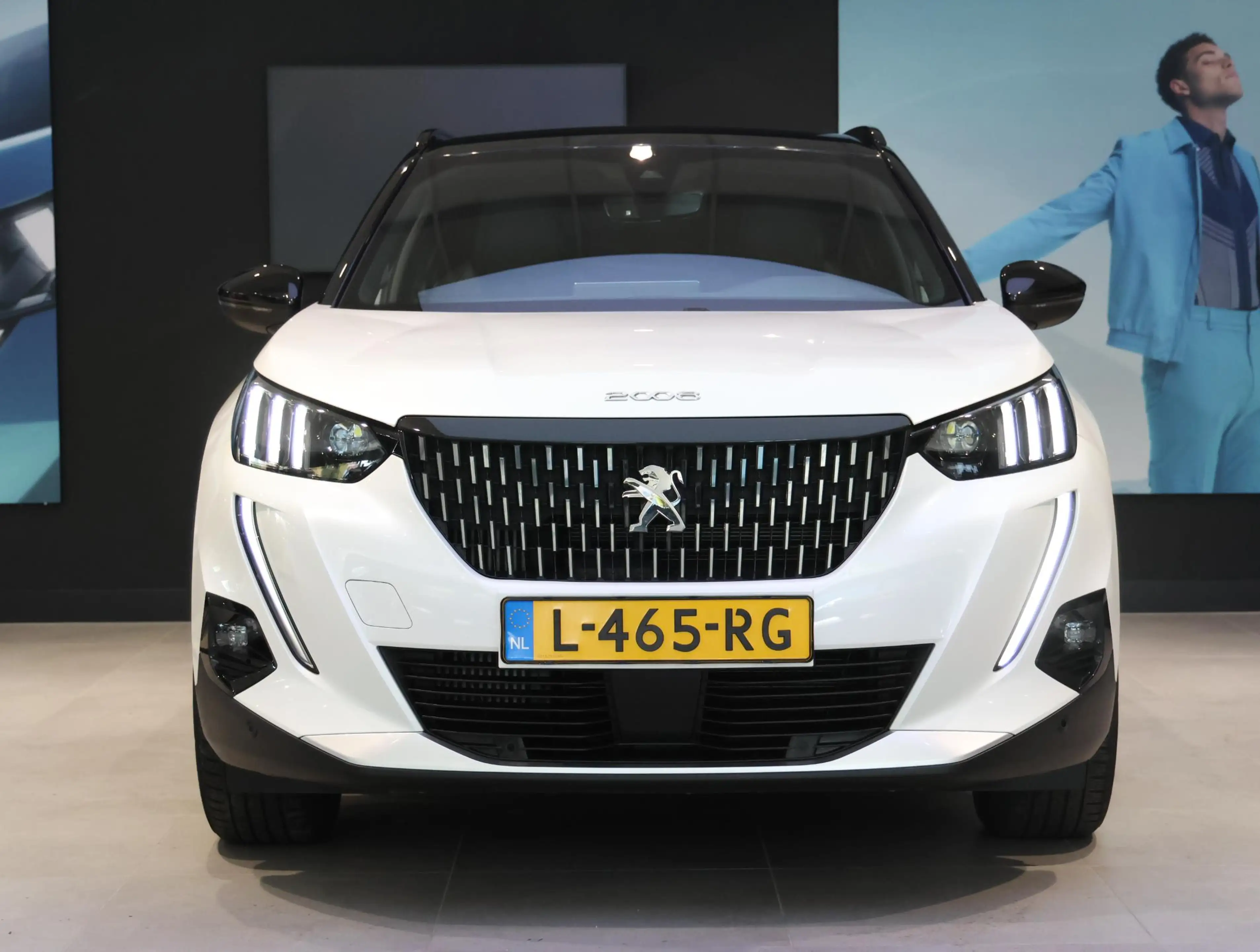 Peugeot 2008 SUV 1.2 130 pk GT Automaat | Camera | Keyless | Sf — photo 6