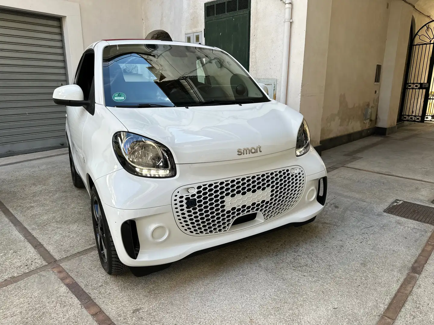 smart forTwo Fortwo Cabrio electric drive Brabus Bianco - 1